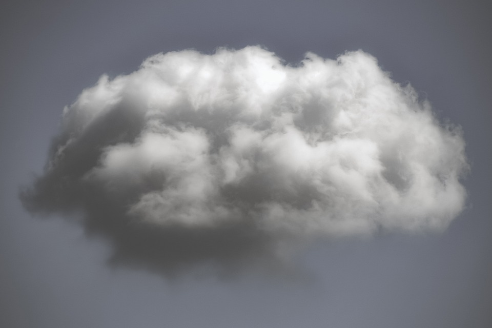 Cloud Mystery: Scientists Discover Strange Relationship Between Weight and Size